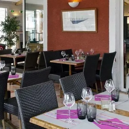 Apartment Golfe De Saint-tropez Pierre Et Vacances Grimaud